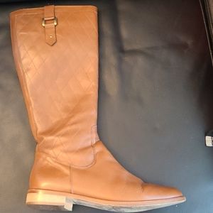 Brooks Brothers Quilted Winter Boots
